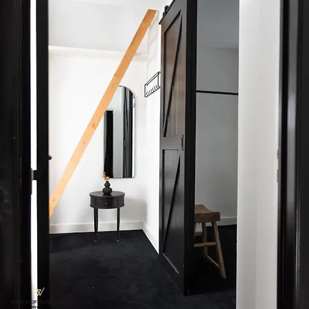 Characteristic House Near The For 10 Hébergement de vacances *